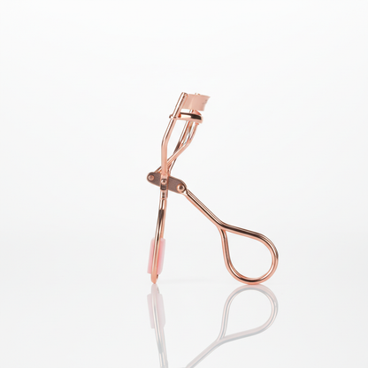 Side profile view – eyelash curler standing upright